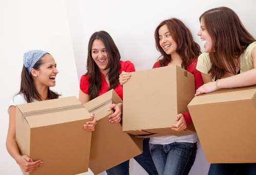 Removals van service for homes in Herne Hill